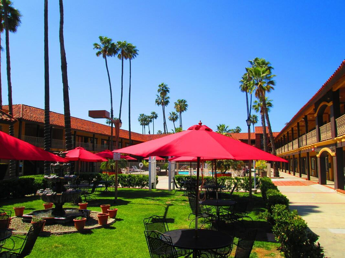 Others 5, Hotel Saddleback, Los Angeles