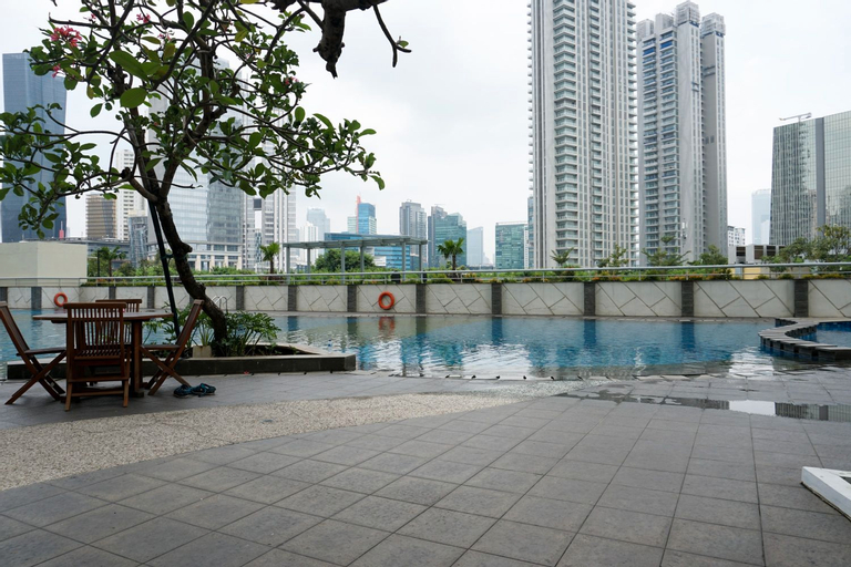 Sport & Beauty 3, Well Appointed 1BR at The Wave Kuningan Apartment By Travelio, South Jakarta