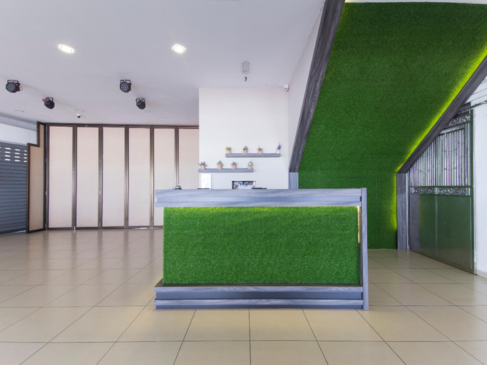 Public Area 2, Top Garden Hotel, Hilir Perak