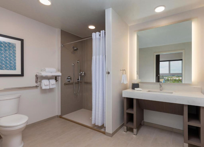 Bedroom 4, Hyatt House Portland Beaverton, Washington
