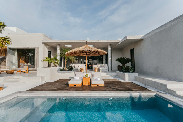 Concrete Retreat Babakan, Badung