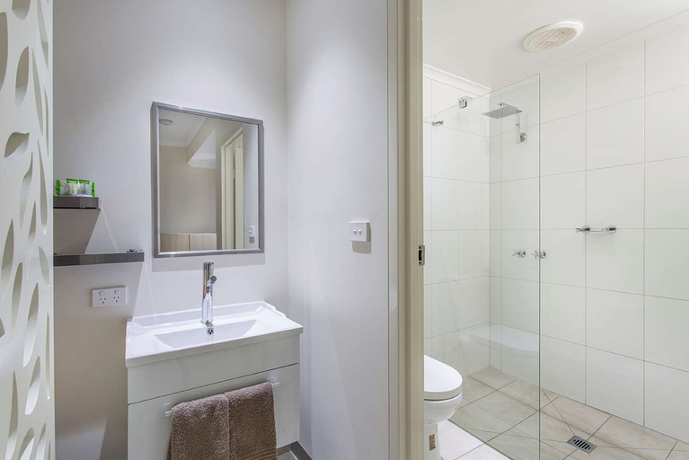 Bathroom 4, The Aspen & Apartments, Wellington - Sale