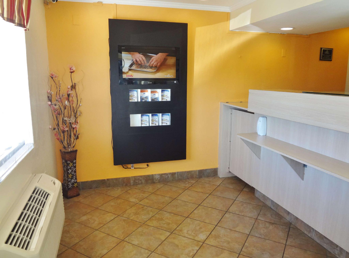 Public Area 2, Americas Best Value Inn Goldsboro, Wayne