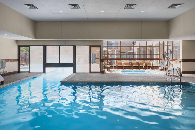 Sport & Beauty 4, Sonesta Select Newport Middletown, Newport