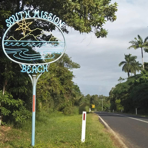 KAMBOOLA 2 brm apartment  by the sea., Cardwell
