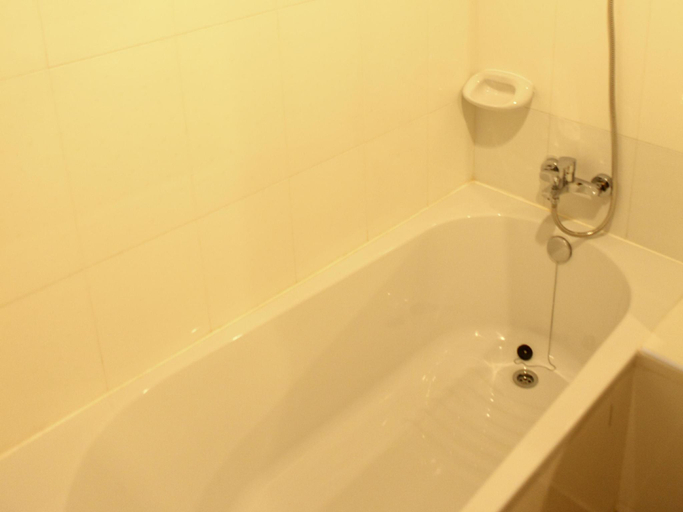 Bathroom 4, BB Mantra Hotel, Muang Chiang Mai