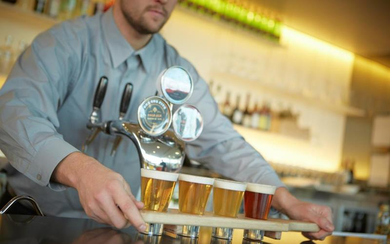 Food & Drinks 5, Hotel 115, Melbourne