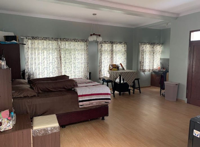 Villa Iqrima, Subang