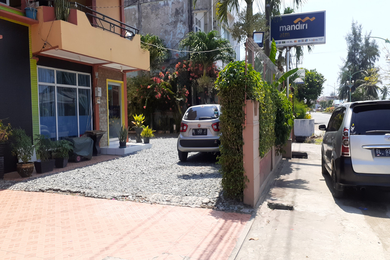 Public Area 2, OYO 3295 Metro Hotel, South Aceh
