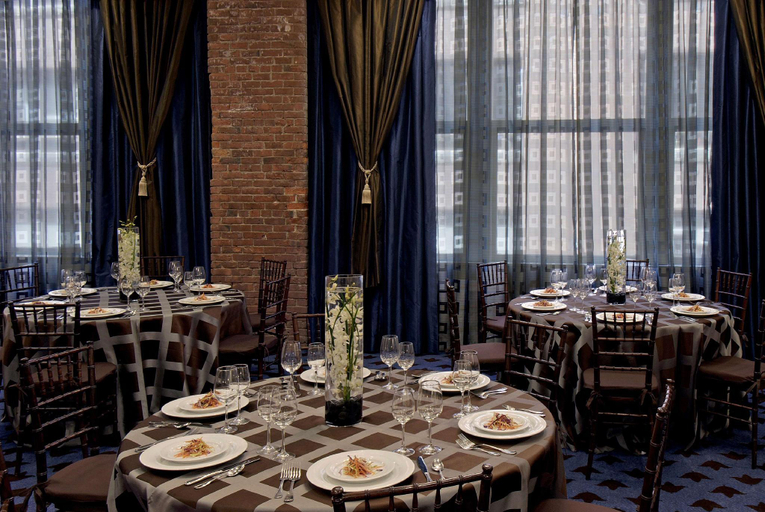 Food & Drinks 5, The Alexis Royal Sonesta Hotel Seattle, Seattle