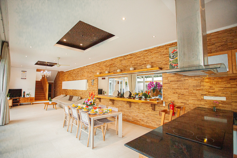 Food & Drinks 5, Villa Anaka, Badung