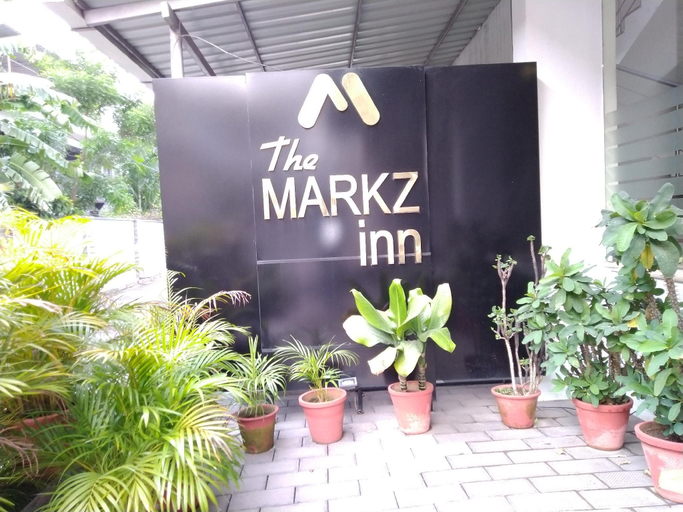 Entrance, HOTEL MARKZ INN, Ernakulam