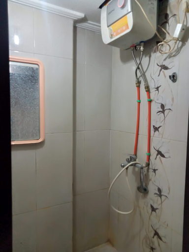Bathroom, Apartment Gateway Cicadas by Aben Room, Bandung