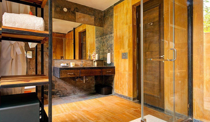 Bathroom 3, Samskara Resort and Spa, Jaipur