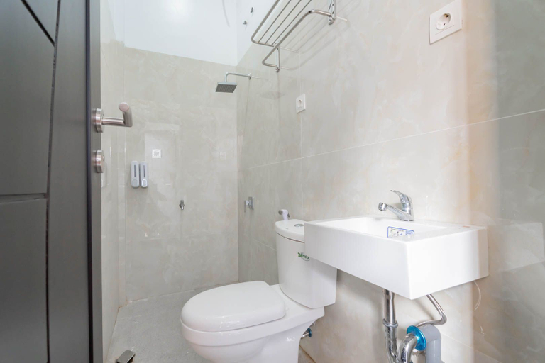 Bathroom 3, RedDoorz Syariah @ Tanggeung, Cianjur