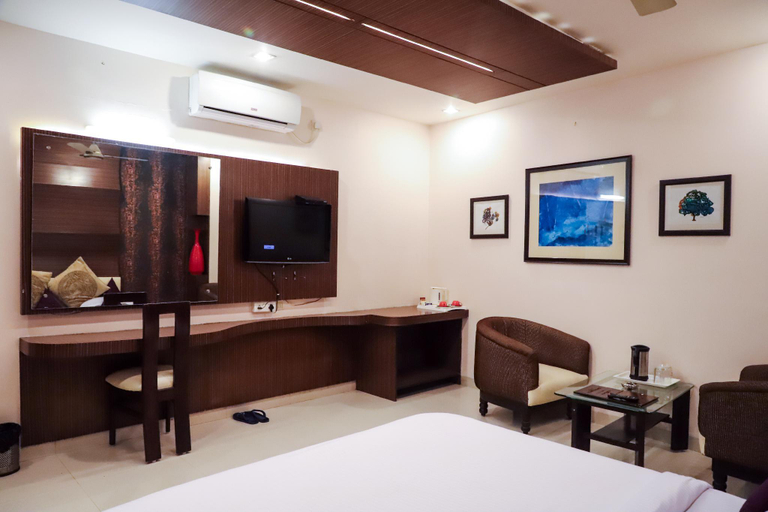 Others 4, Hotel Vijan Palace, Jabalpur