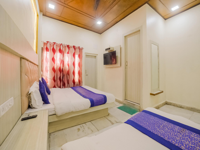 Bedroom 3, Hotel O Shyam Palace DX, Delhi