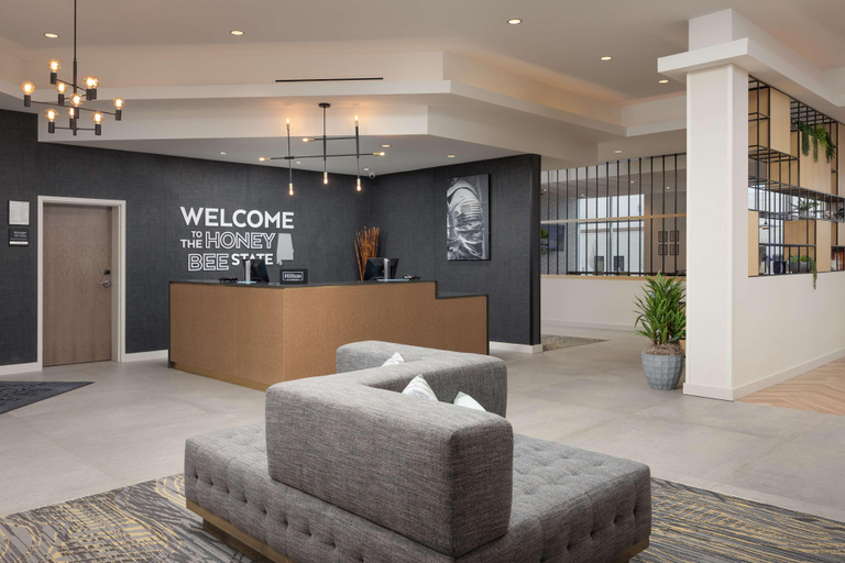 Public Area, Hampton Inn & Suites Huntsville Downtown, Madison