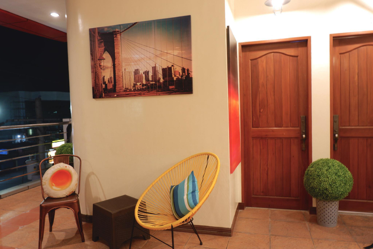 Public Area 3, The Stopover Hostel Mactan, Lapu-Lapu City