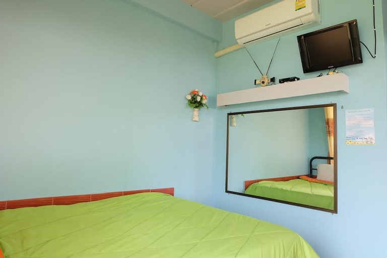 Bedroom 2, Khuan Pron Holiday Home, Muang Sakon Nakhon