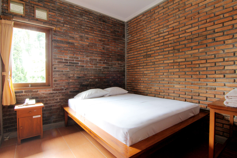 Bedroom 14