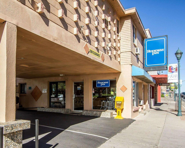 Exterior & Views 1, Rodeway Inn Flagstaff-Downtown, Coconino