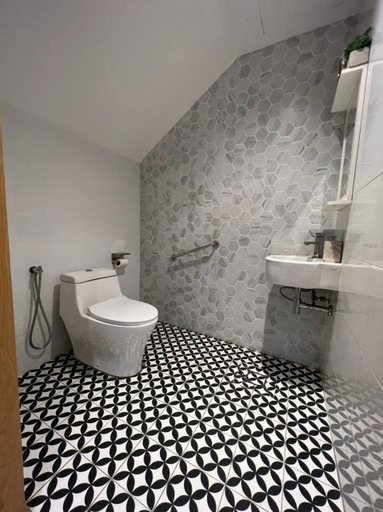 Bathroom 4, Miyabi Hotel, Johor Bahru
