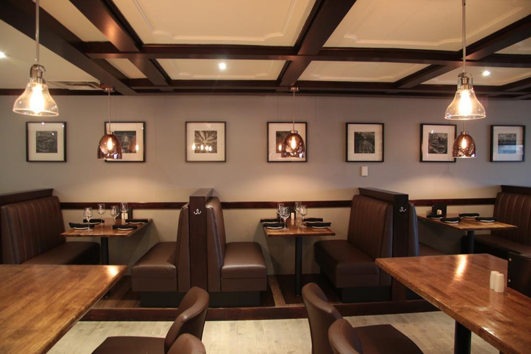 Food & Drinks 5, Ramada Northern Grand Hotel & Conference Centre, Peace River