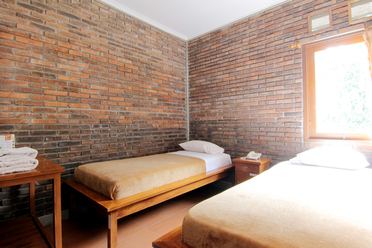 Bedroom 24