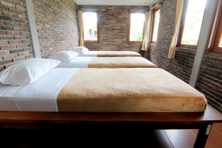 Bedroom 30
