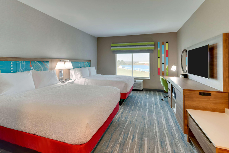 Bedroom 3, Hampton Inn Lebanon, Boone