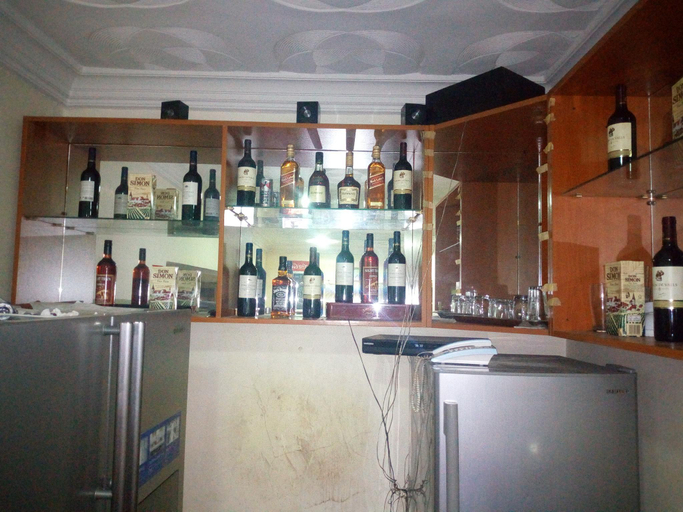 Others 4, Bayse One Executive Suites and Bar, IbadanSouth-West