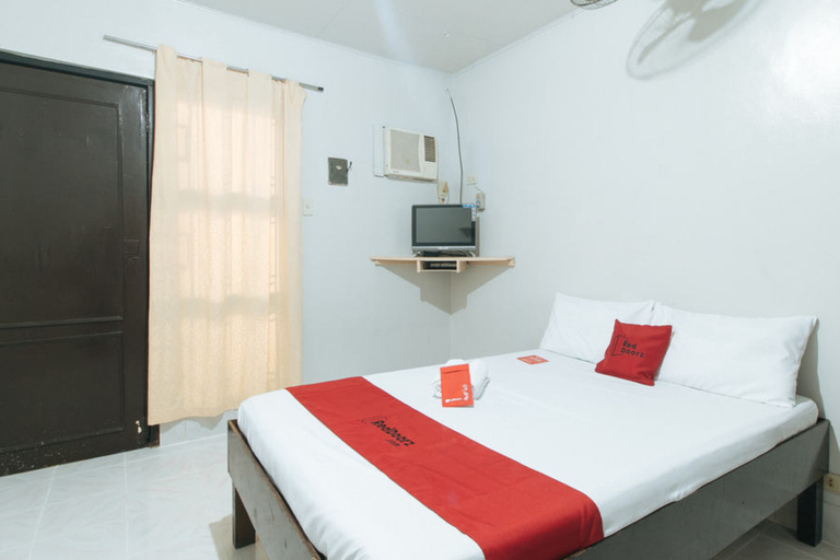 Bedroom 3, RedDoorz @ The V'Jour Hotel Angeles, Mabalacat