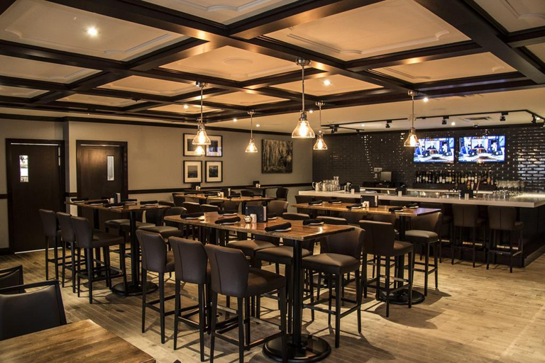Food & Drinks 4, Ramada Northern Grand Hotel & Conference Centre, Peace River