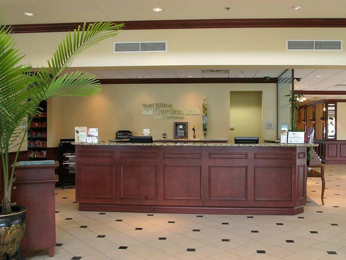Public Area 2, Hilton Garden Inn Montreal Airport, Montréal