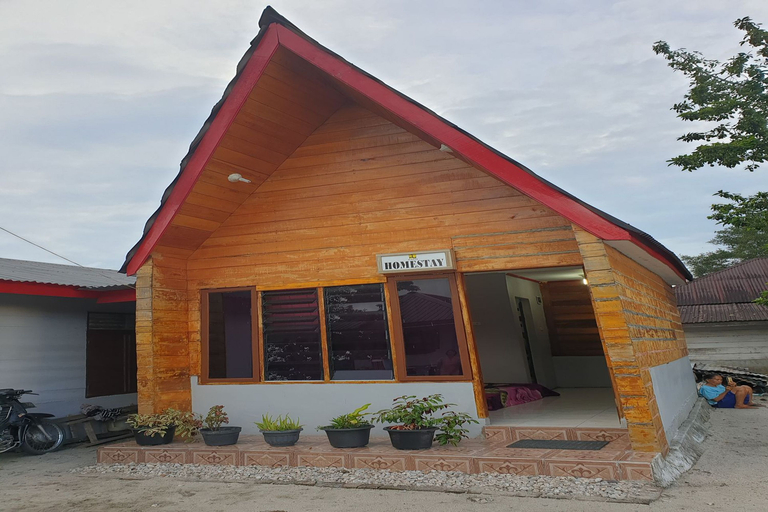Exterior & Views, Melati Homestay Balige, Toba