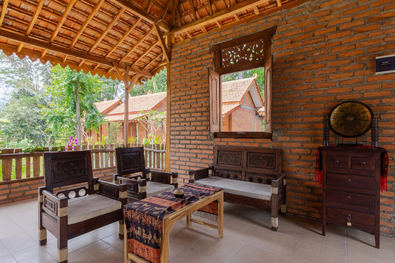 Public Area 5, Villa Mak Cik, Sleman