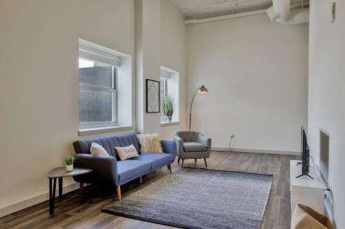 Relaxing Flat in Heart of Wichita!, Sedgwick