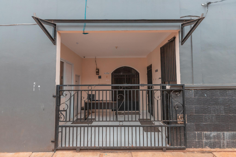 Others 3, OYO 1841 Kathyrn Residence, Depok