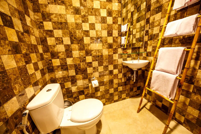 Bathroom 3, SUZUKI Villa 2 with 3BR Seminyak, Badung