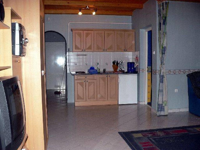 Others 3, Pine Wood Apartment 7, Nagykanizsai/Zalakaros