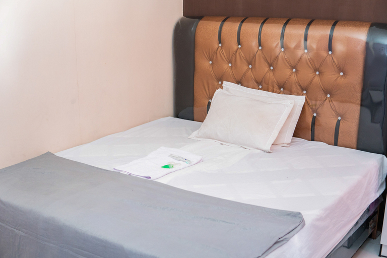 Bedroom, Penginapan Sulthan Syariah RedPartner, Central Aceh
