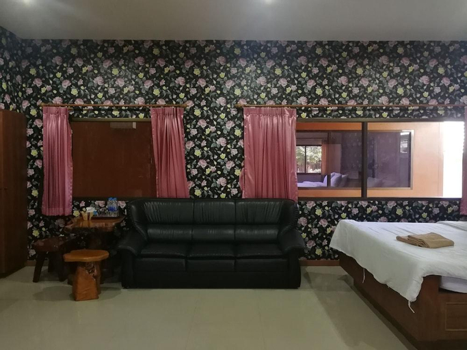 Bedroom 21