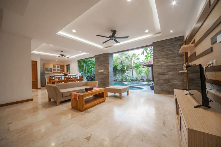 Public Area, SUZUKI Villa 2 with 3BR Seminyak, Badung