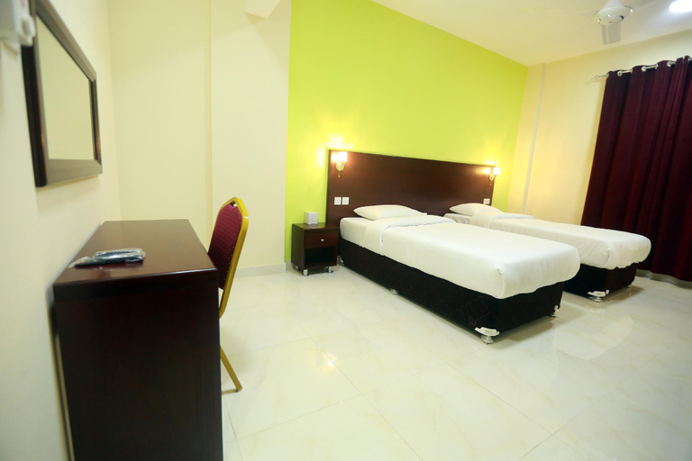 Bedroom 3, Al Dhiyafa Palace Hotel Apartments, Seeb
