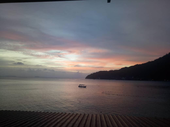 Others 4, Beach Box Perhentian, Besut