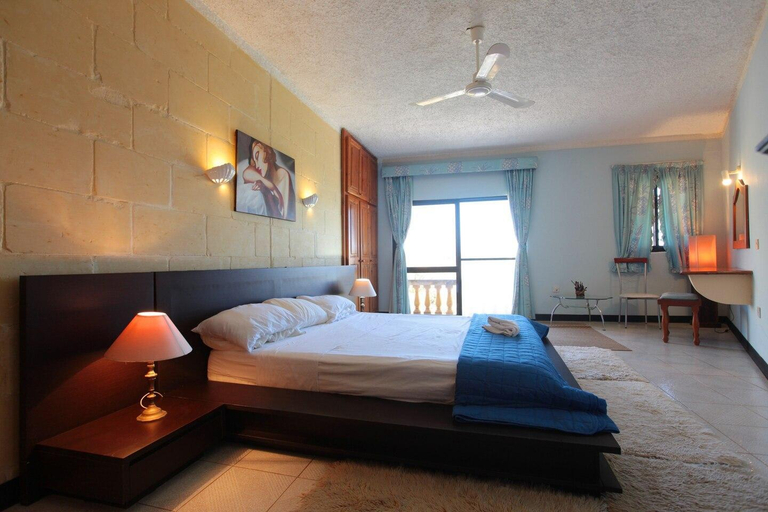 Others 5, Villa Pedro 2 Bedroom villa with shared pool