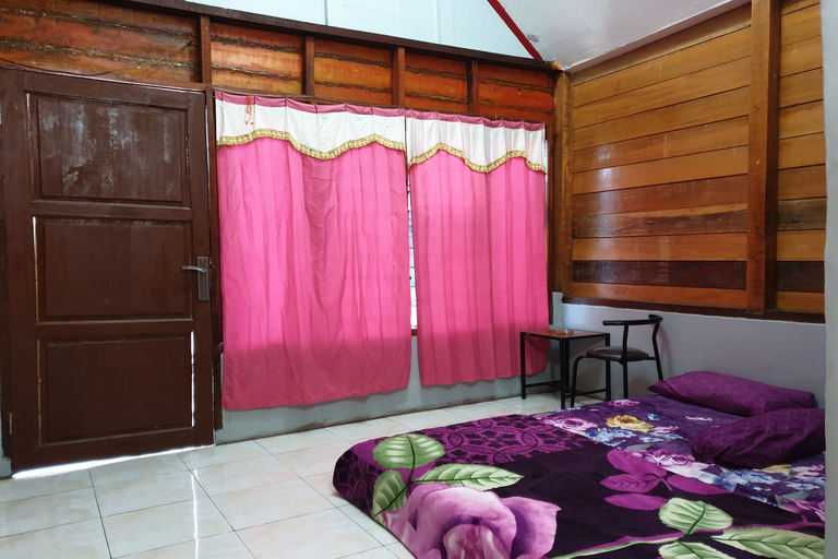 Bedroom 2, Melati Homestay Balige, Toba