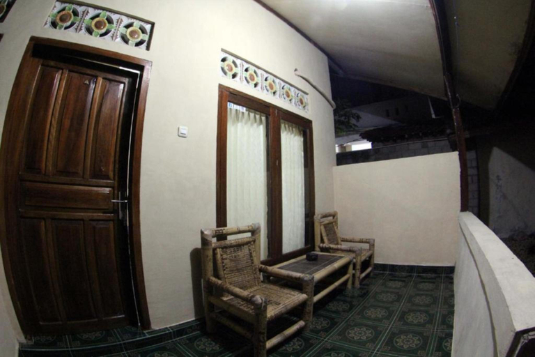 Public Area, Duyung Rooms and Resto by Zuzu, Lombok
