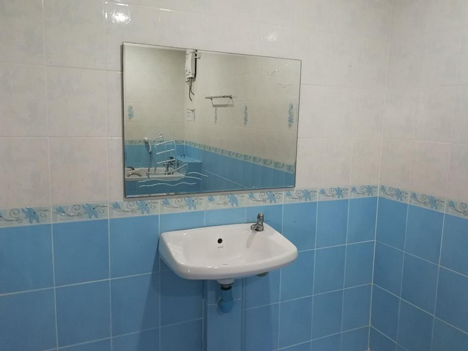Bedroom 14